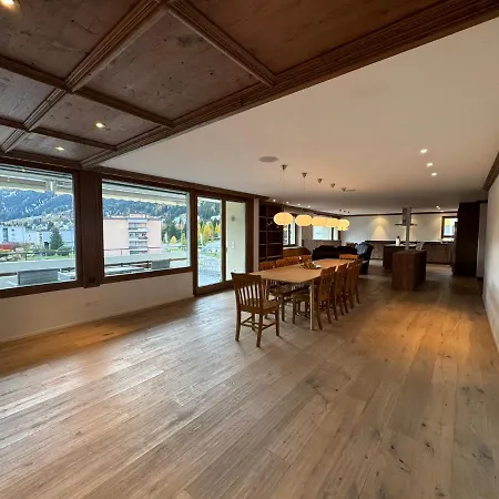 Lägenhet Luxurioeses Penthouse In Modern Hochwertig Davos